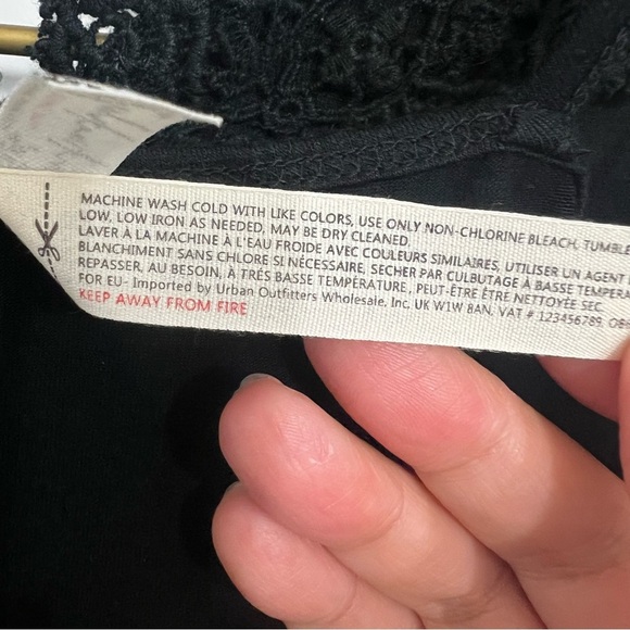 Free People Intimately S Black V Neck Boho Coquette Stretchy Lace Trim Bodysuit - Picture 10 of 12